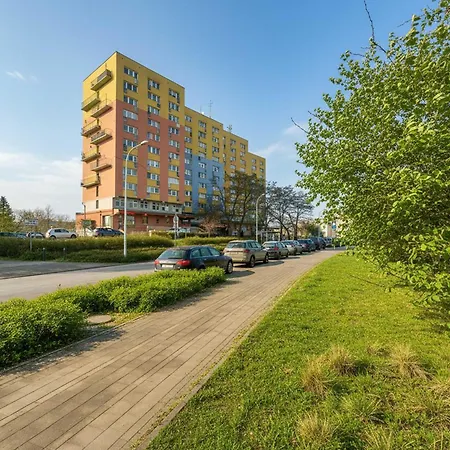 Apartman Functional With A View Of The In A Quiet Area Of By Renters *
